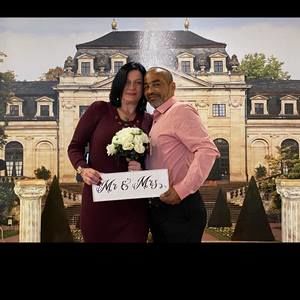 Meet your Posher, Dawn